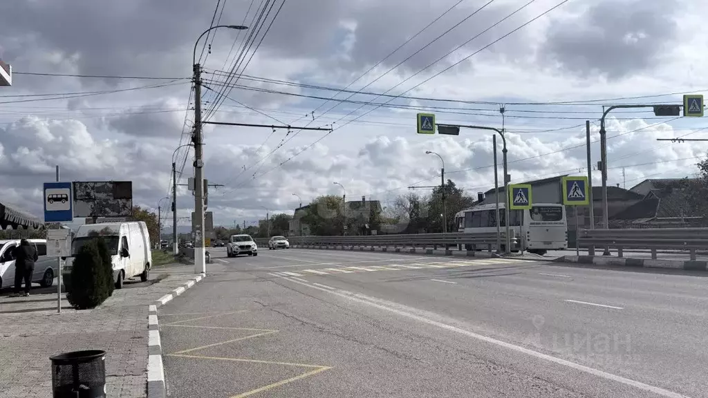 Помещение свободного назначения в Крым, Симферополь ш. Евпаторийское ... - Фото 1