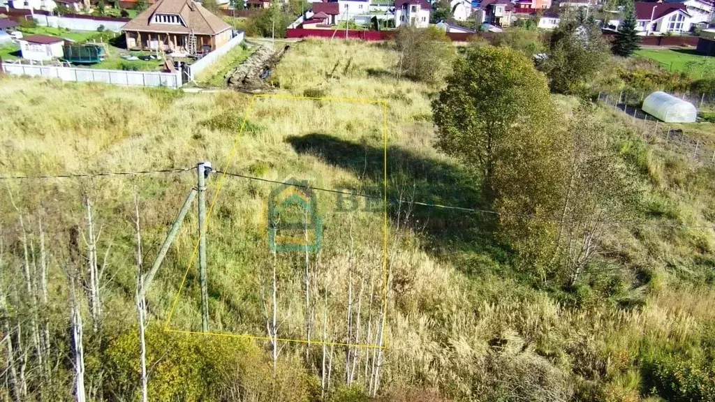 Участок в Ленинградская область, Гатчинский муниципальный округ, д. ... - Фото 2