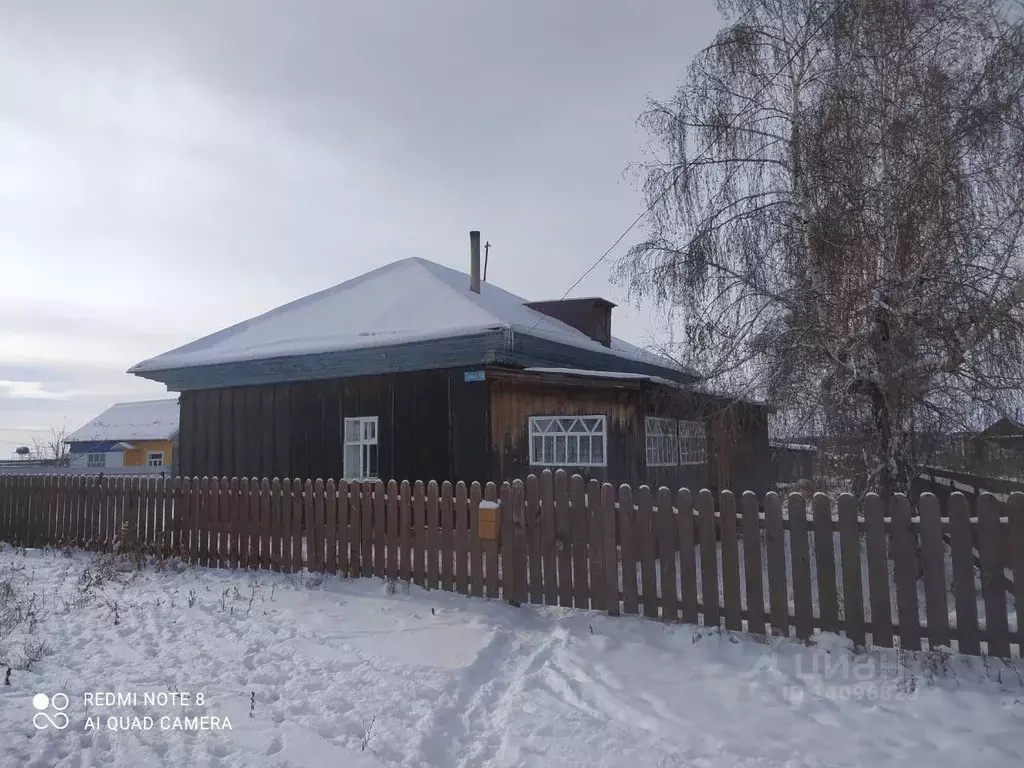 Дом в Алтайский край, Каменский район, с. Корнилово Банный пер. (62 м) - Фото 0