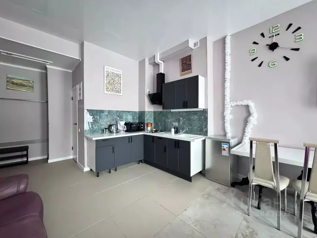 Комната Санкт-Петербург Кирочная ул., 46 - Фото 1