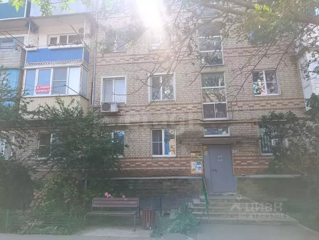 3-к кв. Краснодарский край, Темрюк ул. Ленина, 100 (58.0 м) - Фото 0