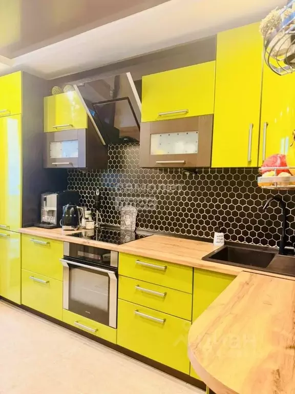 3-к кв. Калужская область, Калуга ул. 65 лет Победы, 33 (84.7 м) - Фото 2