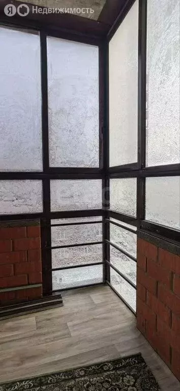 Квартира-студия: Иркутск, Братская улица, 7/10 (39 м) - Фото 2