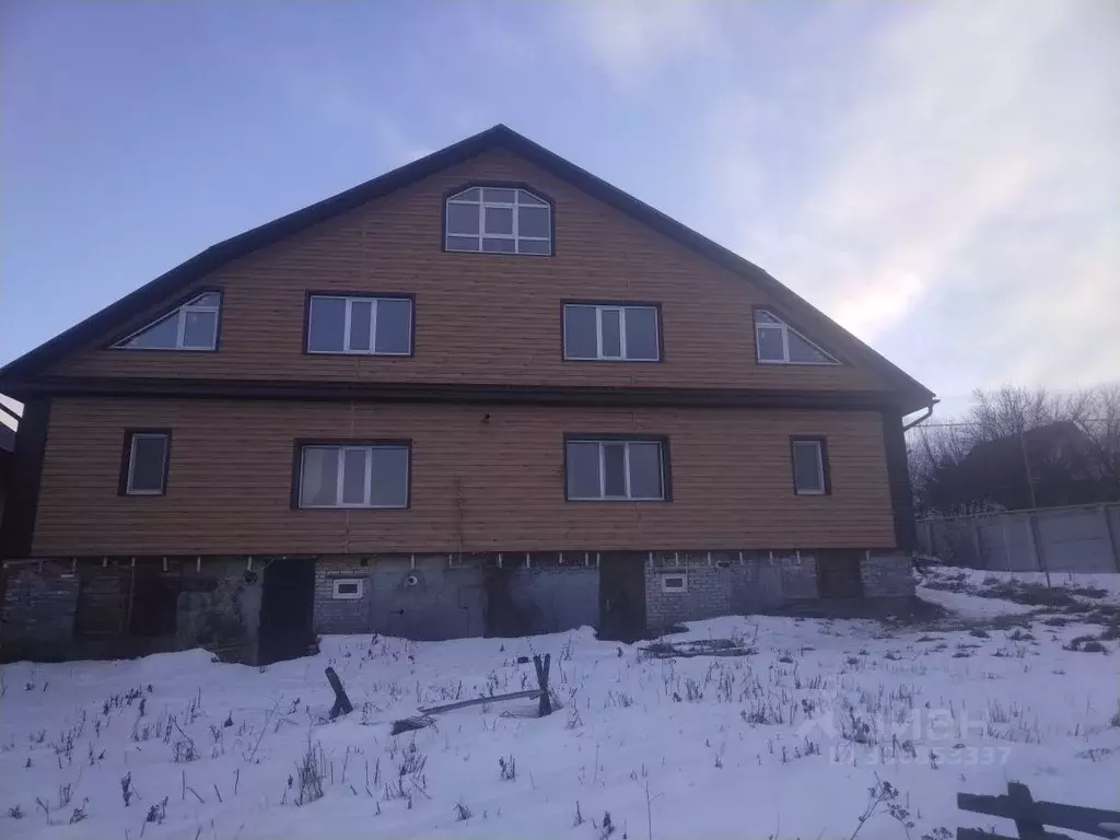 Дом в Пензенская область, Пензенский район, Засечный сельсовет, с. ... - Фото 2