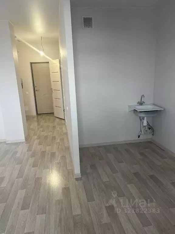 Студия Красноярский край, Красноярск Взлетная ул., 7Л (35.0 м) - Фото 1