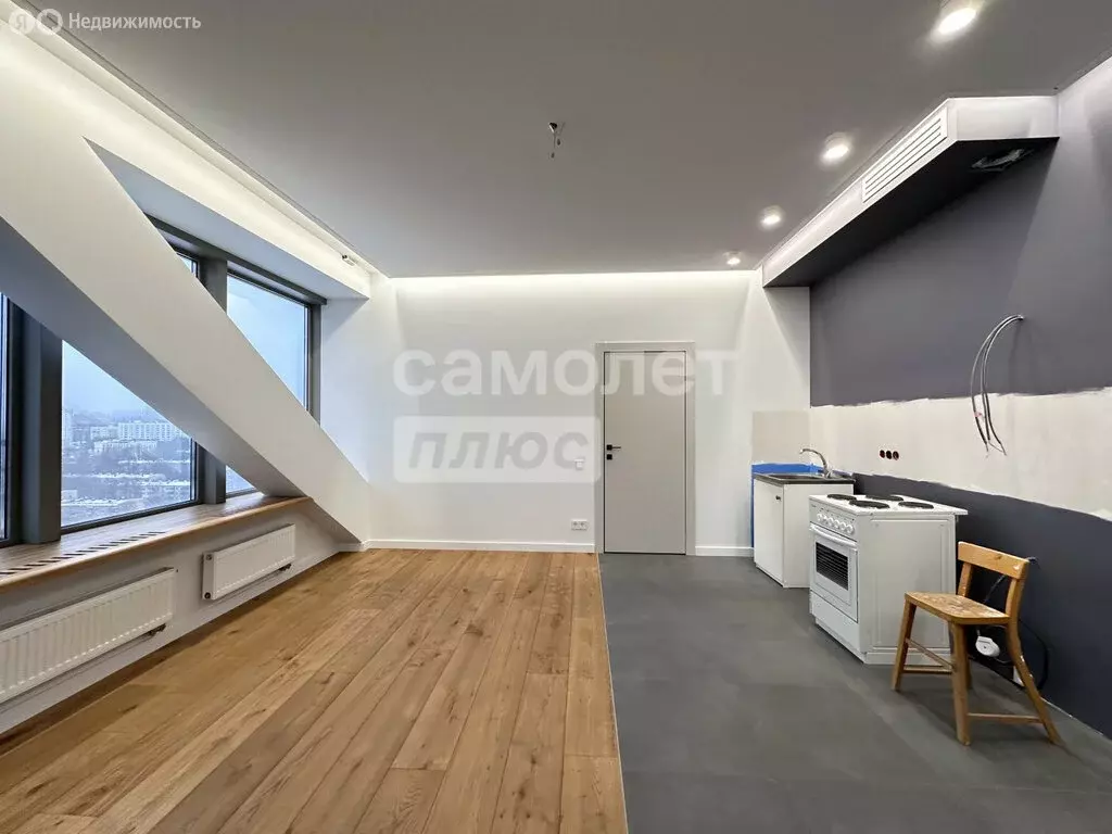 3-комнатная квартира: Москва, Нахимовский проспект, 73 (73.8 м) - Фото 1