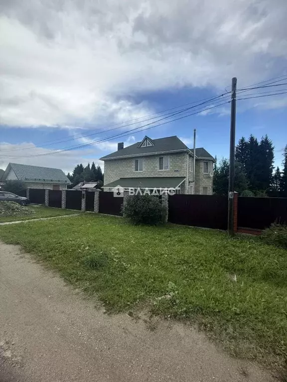 Дом в Коми, Сыктывкар ул. Приречная, 65 (138 м) - Фото 1