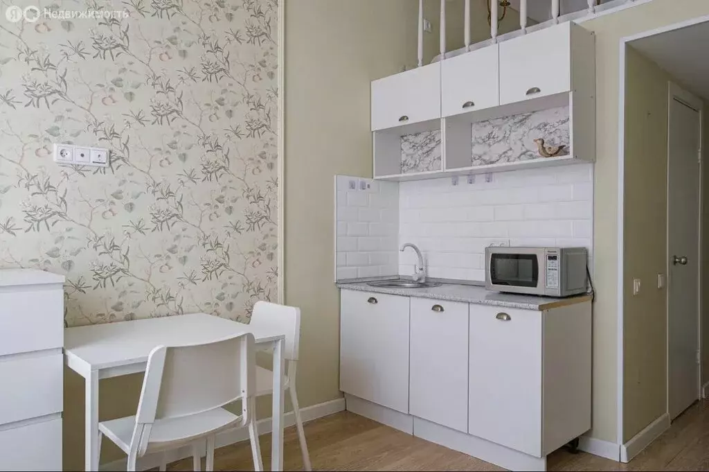 1к в 6-комнатной квартире (17.8 м) - Фото 2