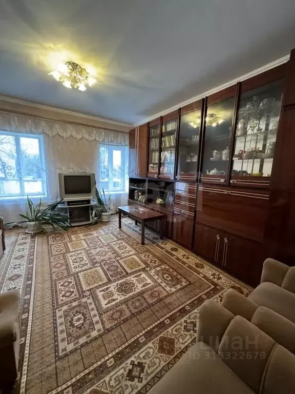 3-к кв. Крым, Белогорский район, Зуя пгт ул. Шоссейная, 86 (54.4 м) - Фото 1