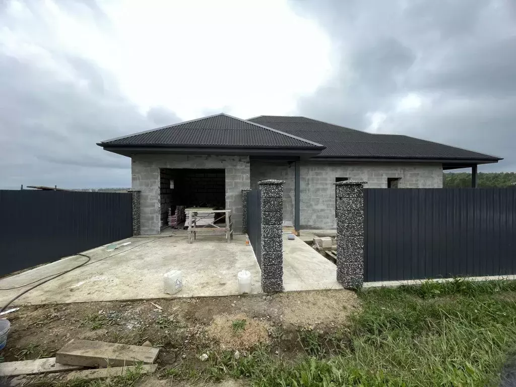 Дом в Иркутская область, Иркутский муниципальный округ, с. Мамоны ул. ... - Фото 1