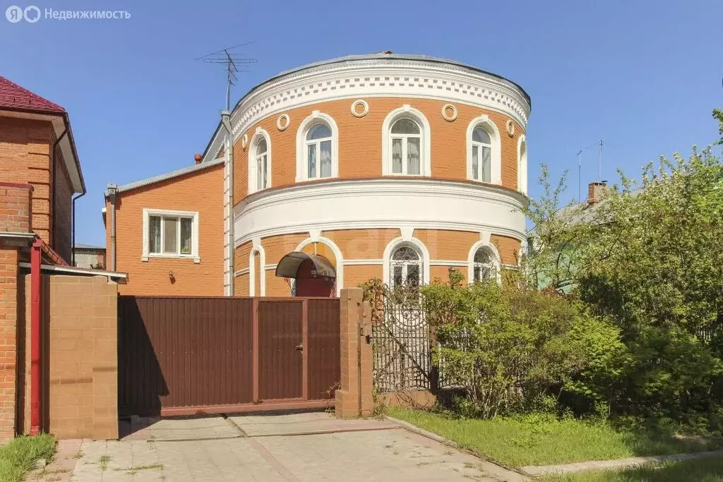 Дом в Омск, 6-я Солнечная улица (441 м) - Фото 1