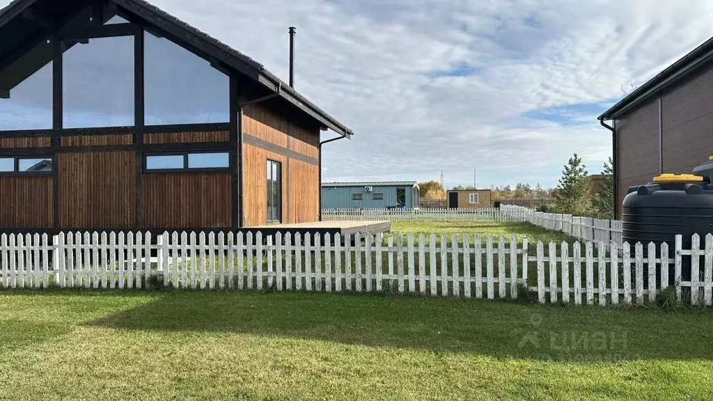 Дом в Свердловская область, Екатеринбург муниципальное образование, ... - Фото 1
