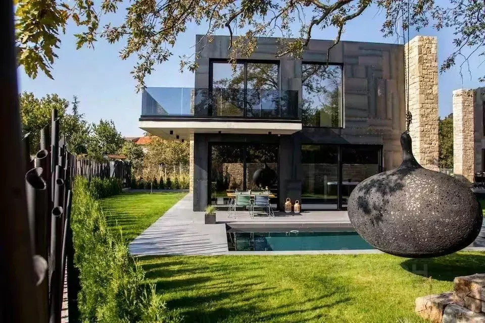 Дом в Краснодарский край, Сочи Хоста жилрайон,  (270 м) - Фото 1