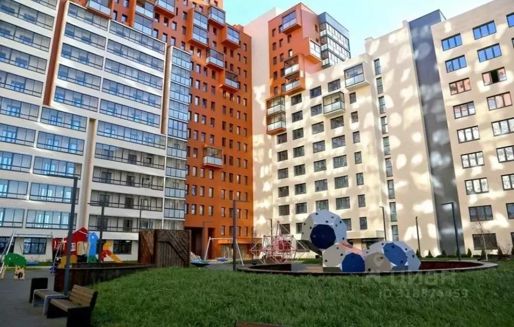 3-к кв. Московская область, Красногорск городской округ, Отрадное пгт ... - Фото 1