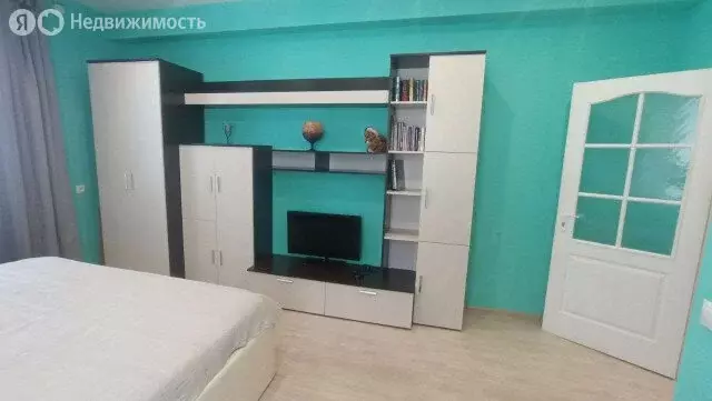 2-комнатная квартира: Челябинск, Каслинская улица, 22 (71.5 м) - Фото 1