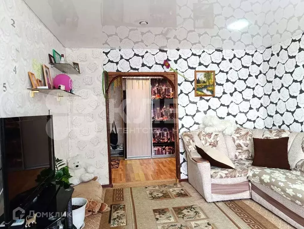 Продаётся 4-к квартира, 74.9 м - Фото 0
