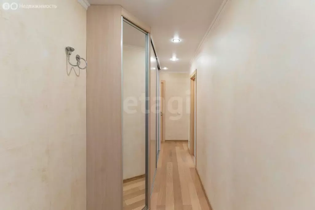 3-комнатная квартира: Тюмень, Олимпийская улица, 36 (60.5 м) - Фото 2