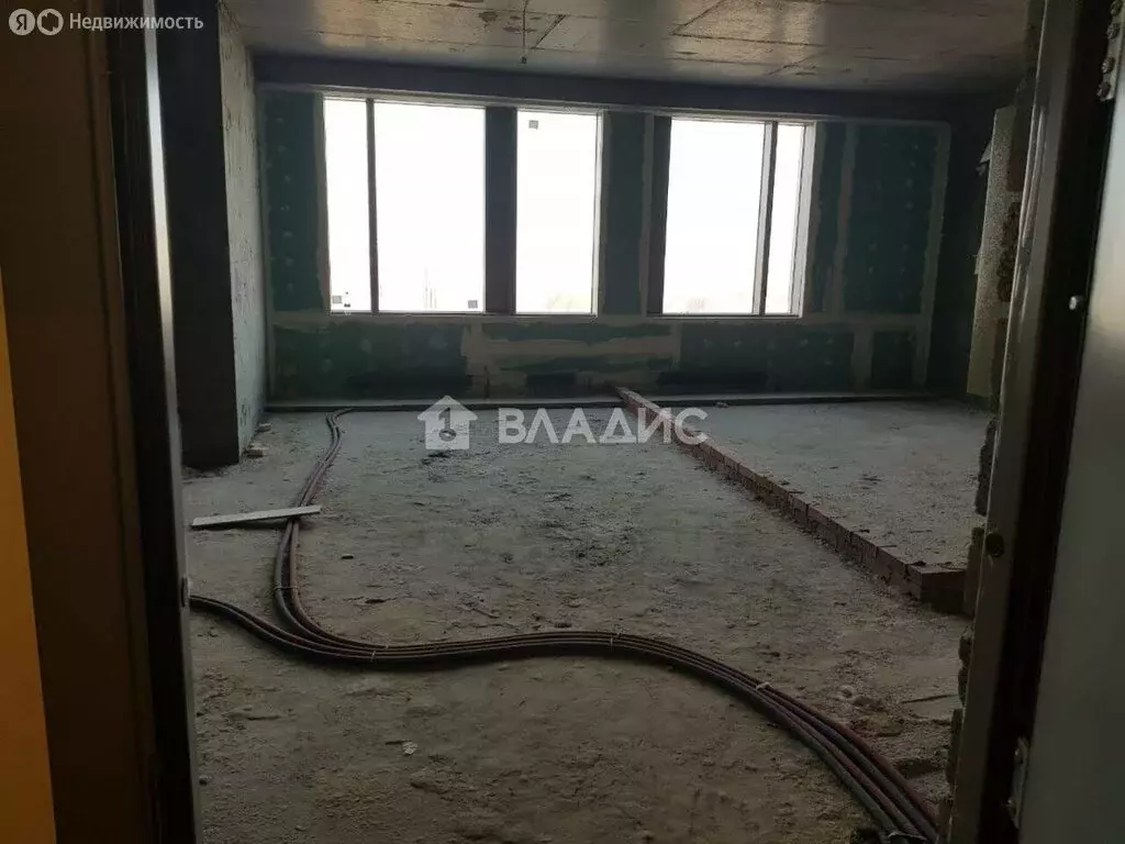 2-комнатная квартира: Москва, Мосфильмовская улица, 8 (98 м) - Фото 1