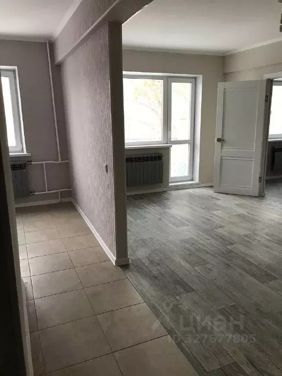 2-к кв. Омская область, Омск просп. Мира, 38Г (45.0 м) - Фото 2