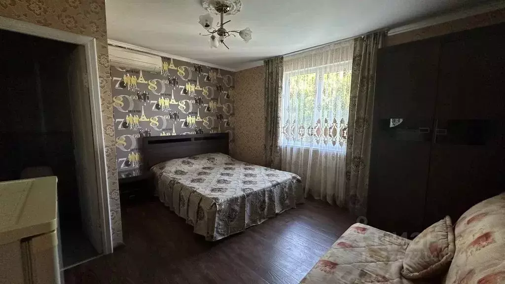 Комната Краснодарский край, Сочи Лазаревское жилрайон, ул. Победы, 370 - Фото 1