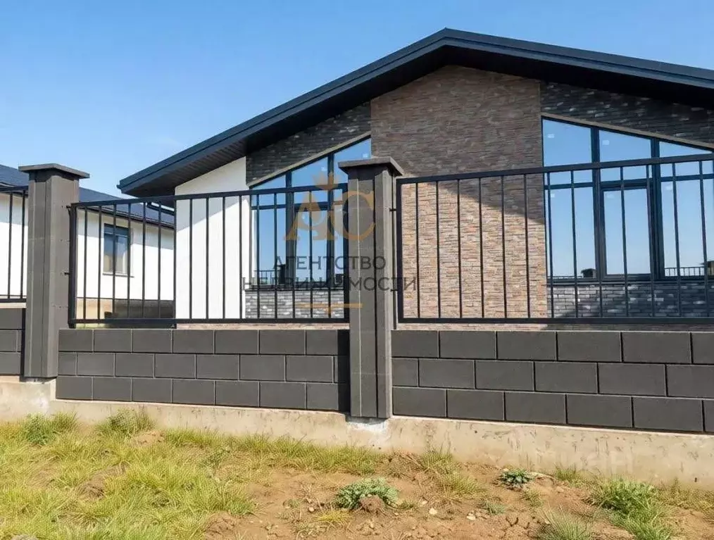 Дом в Крым, Феодосия Колос СПК, ул. Мира (100 м) - Фото 2