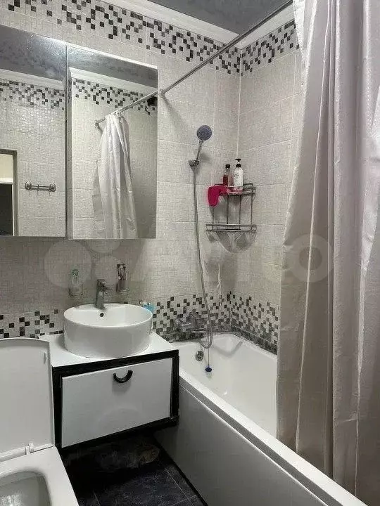 1-к. квартира, 40,5 м, 2/5 эт. - Фото 1
