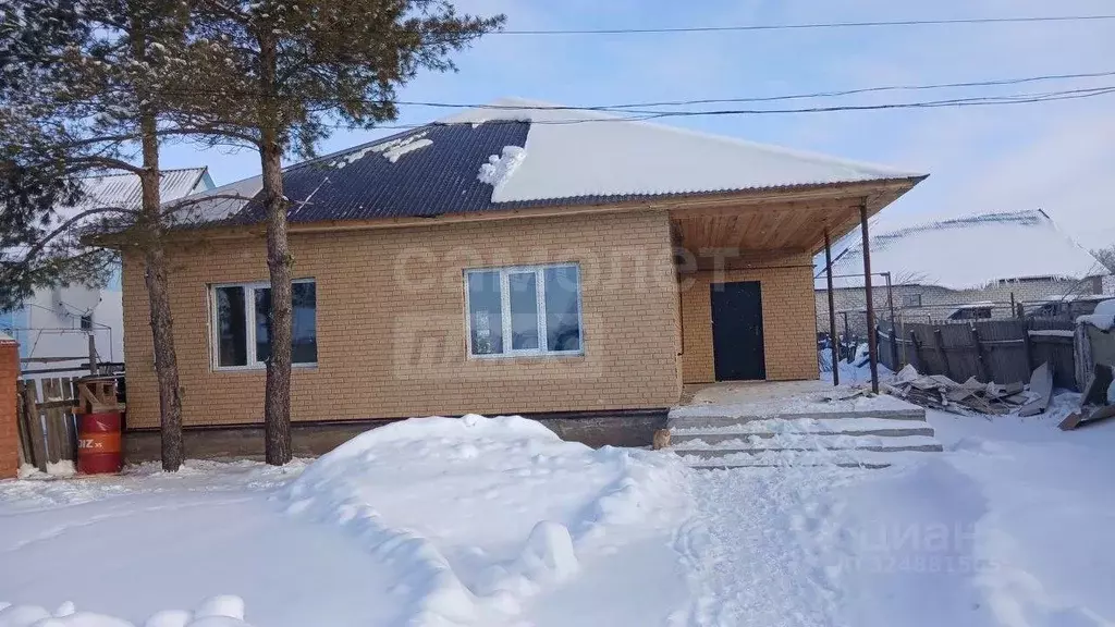 Дом в Оренбургская область, с. Ташла пер. Коммунальный (89 м) - Фото 1