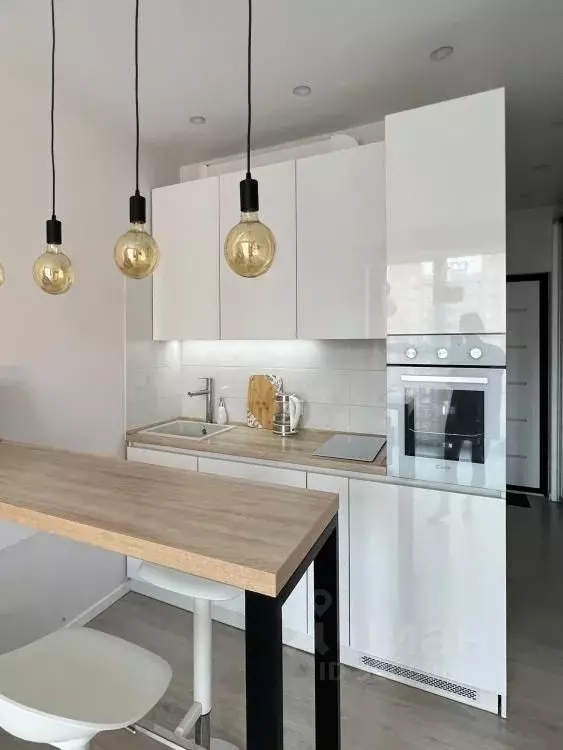 Студия Иркутская область, Иркутск проезд Юрия Тена, 10 (27.0 м) - Фото 1