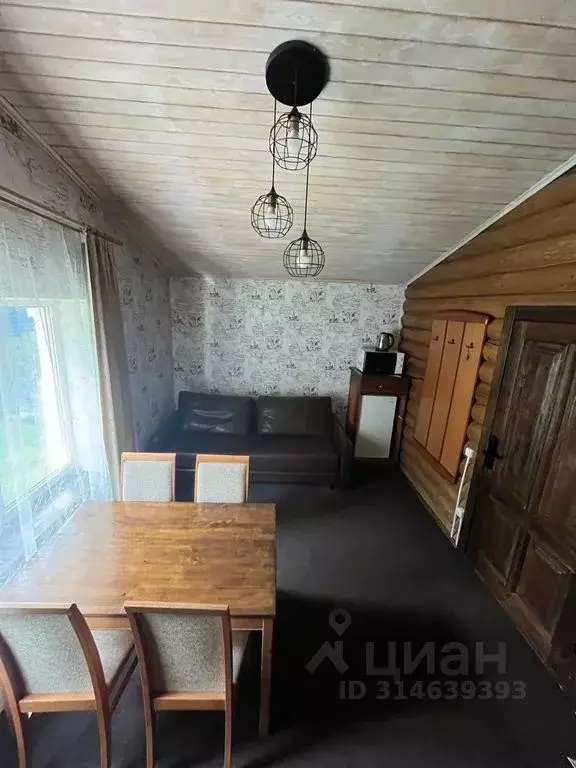 Комната Челябинская область, Миасский городской округ, с. Сыростан ул. ... - Фото 1
