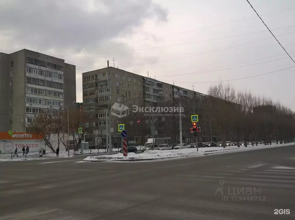 2-к кв. Тюменская область, Тюмень ул. 50 лет Октября, 54 (51.0 м) - Фото 0