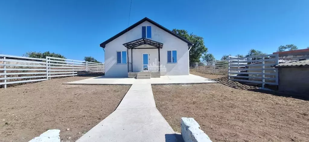 Дом в Крым, Керчь ул. Пожарского, 42 (122 м) - Фото 1