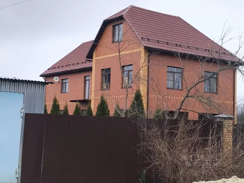 Коттедж в Калужская область, Калуга ул. Кукареки, 15 (247 м) - Фото 1