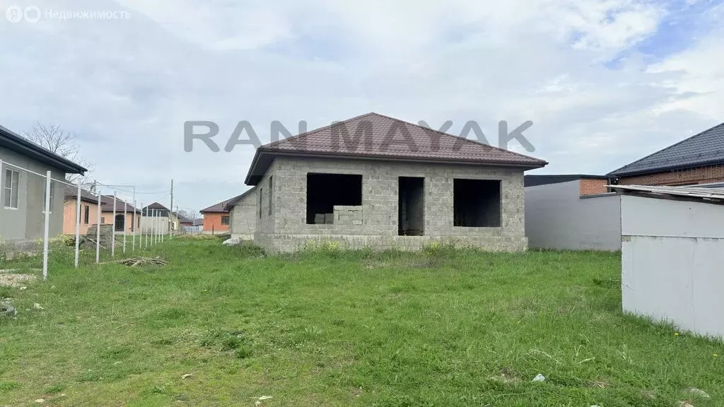 Дом в посёлок Западный, улица Исаева, 42 (146 м) - Фото 1