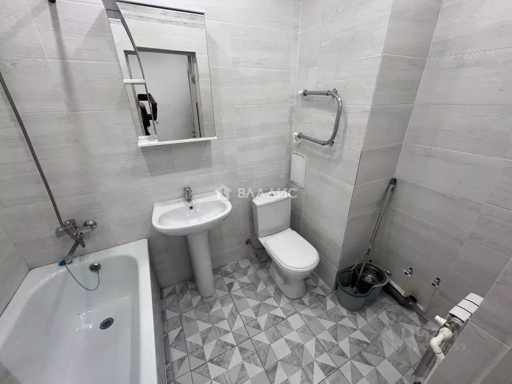 Студия Бурятия, Улан-Удэ 105-й мкр, 44 (33.4 м) - Фото 1