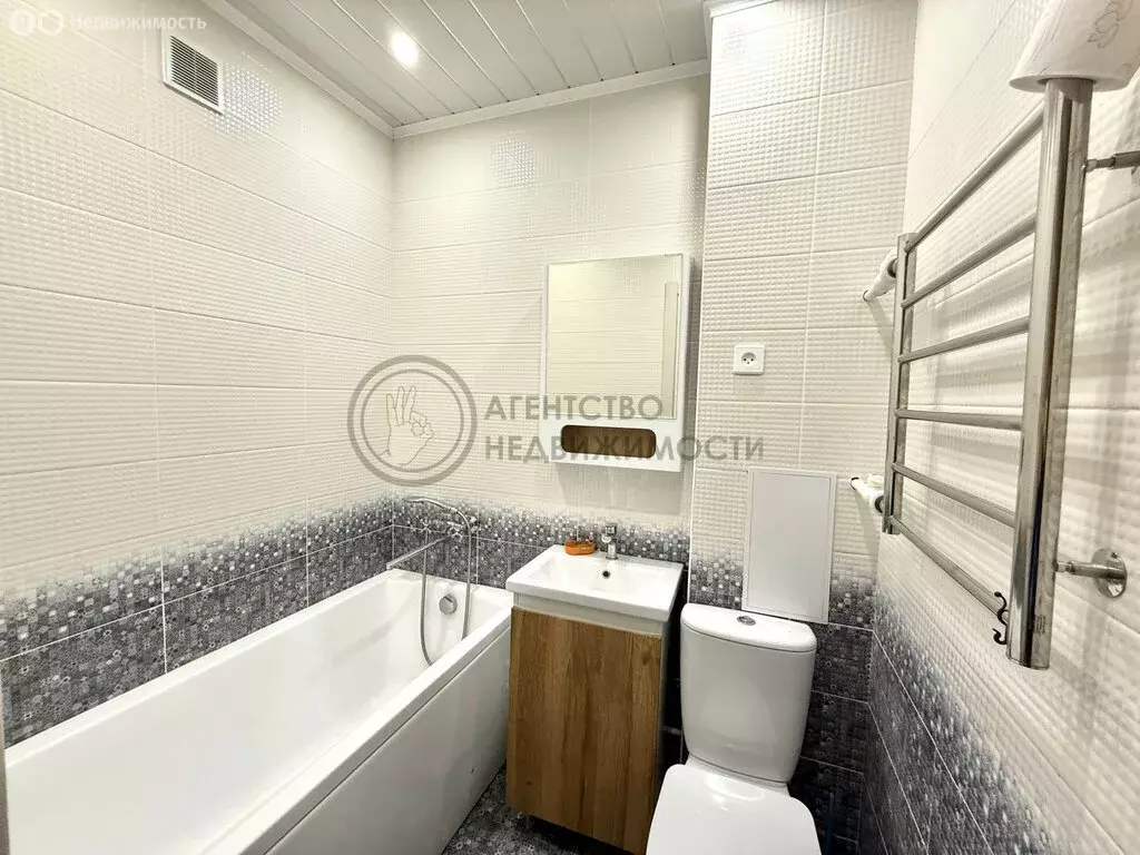 2-комнатная квартира: Казань, Гвардейская улица, 35А (30 м) - Фото 2