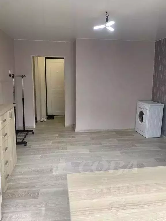 1-к кв. Тюменская область, Тюмень ул. 30 лет Победы, 105 (18.8 м) - Фото 1