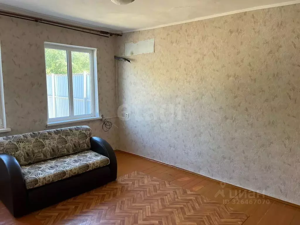 2-к кв. Калмыкия, Элиста ул. Имени А.Э. Тачиева, 19 (36.0 м) - Фото 1