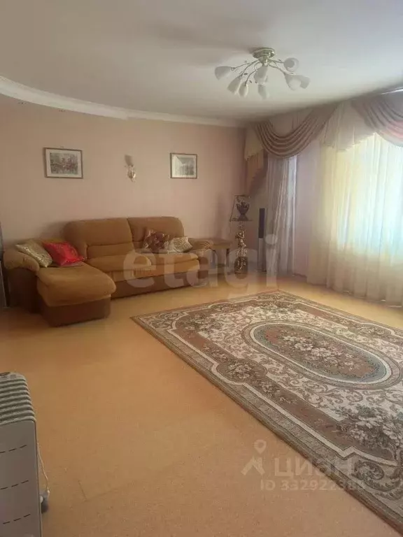 2-к кв. Татарстан, Альметьевск ул. Тимирязева, 22 (102.1 м) - Фото 1
