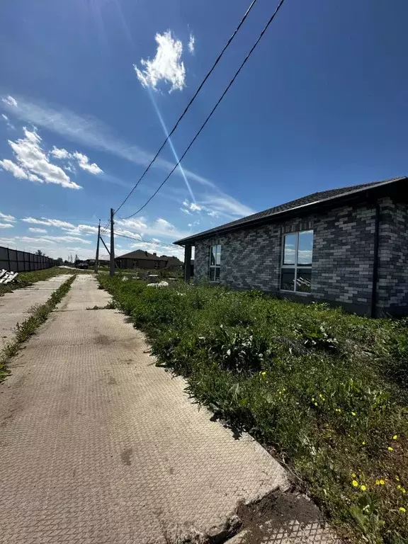 Дом в Волгоградская область, Среднеахтубинский район, Фрунзенское ... - Фото 2