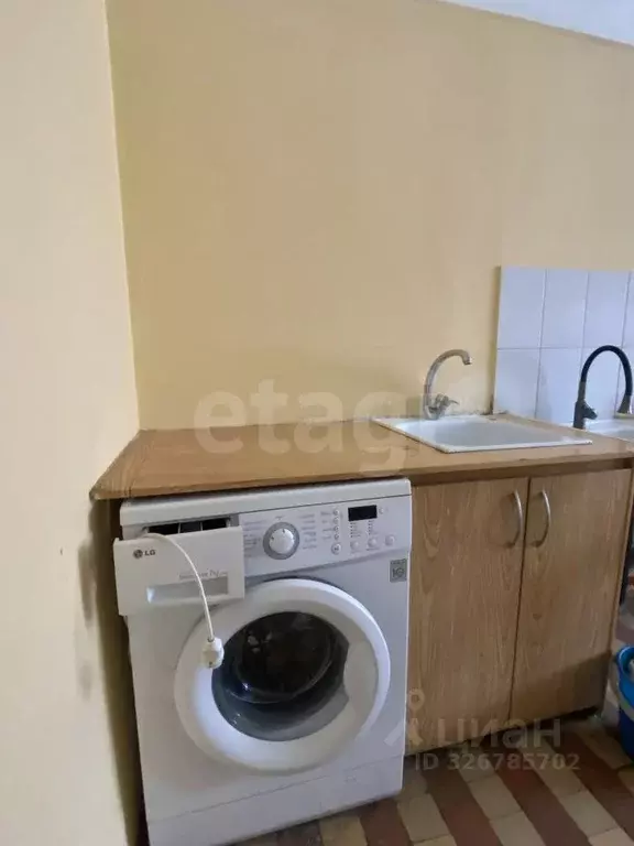 Комната Пермский край, Пермь Рабоче-крестьянская ул., 17 (12.9 м) - Фото 2