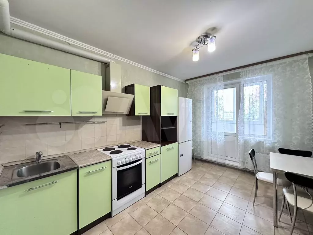 2-к. квартира, 65 м, 4/21 эт. - Фото 0