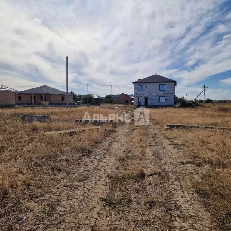 Участок в Ростовская область, Волгодонск ул. Виктора Жукова (6.0 сот.) - Фото 1
