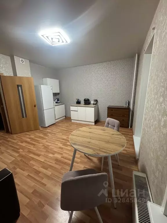 Студия Красноярский край, Красноярск Норильская ул., 38 (28.0 м) - Фото 1