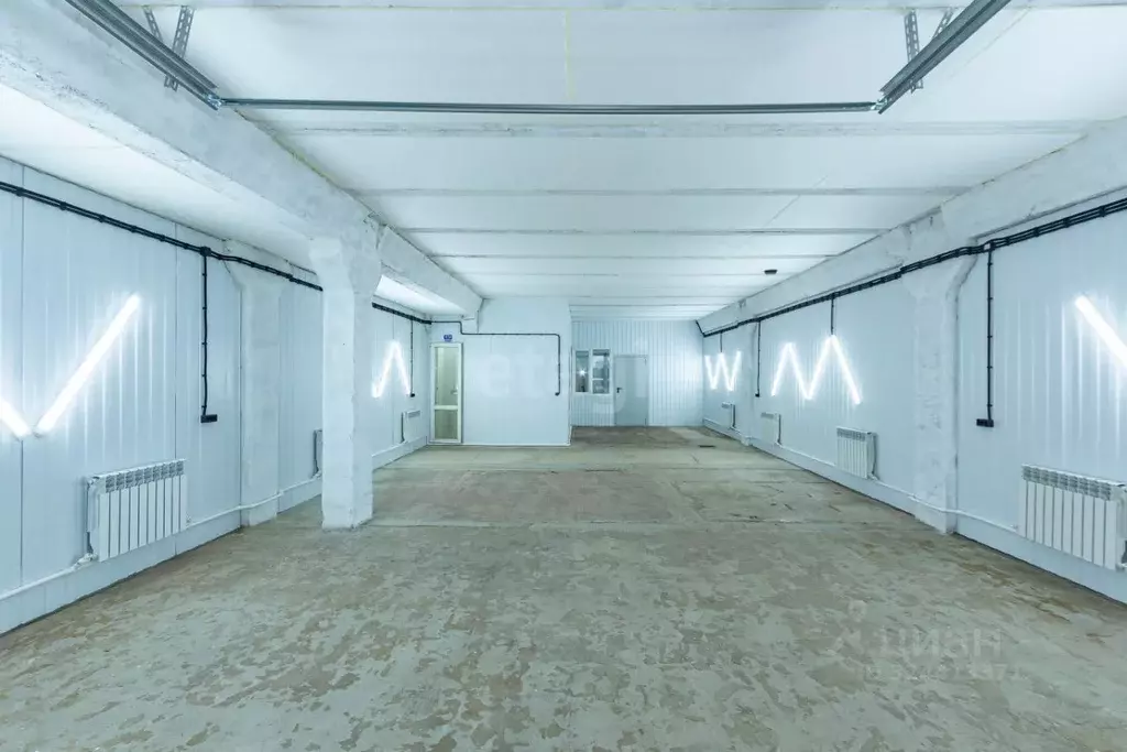 Помещение свободного назначения в Омская область, Омск Комбинатская ... - Фото 1