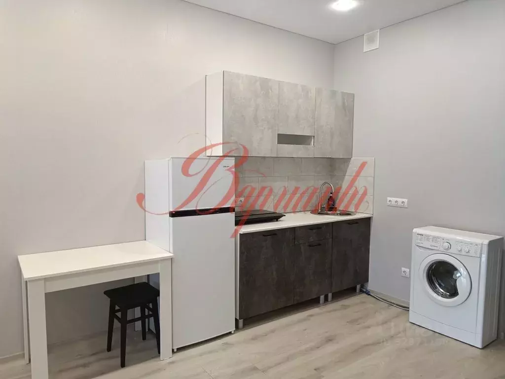 Студия Архангельская область, Северодвинск ул. Крымская, 10 (26.7 м) - Фото 1