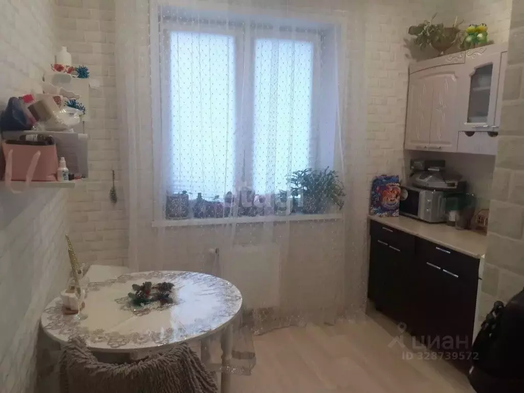 1-к кв. Иркутская область, Иркутск Топкинский мкр, 77/3 (35.0 м) - Фото 1