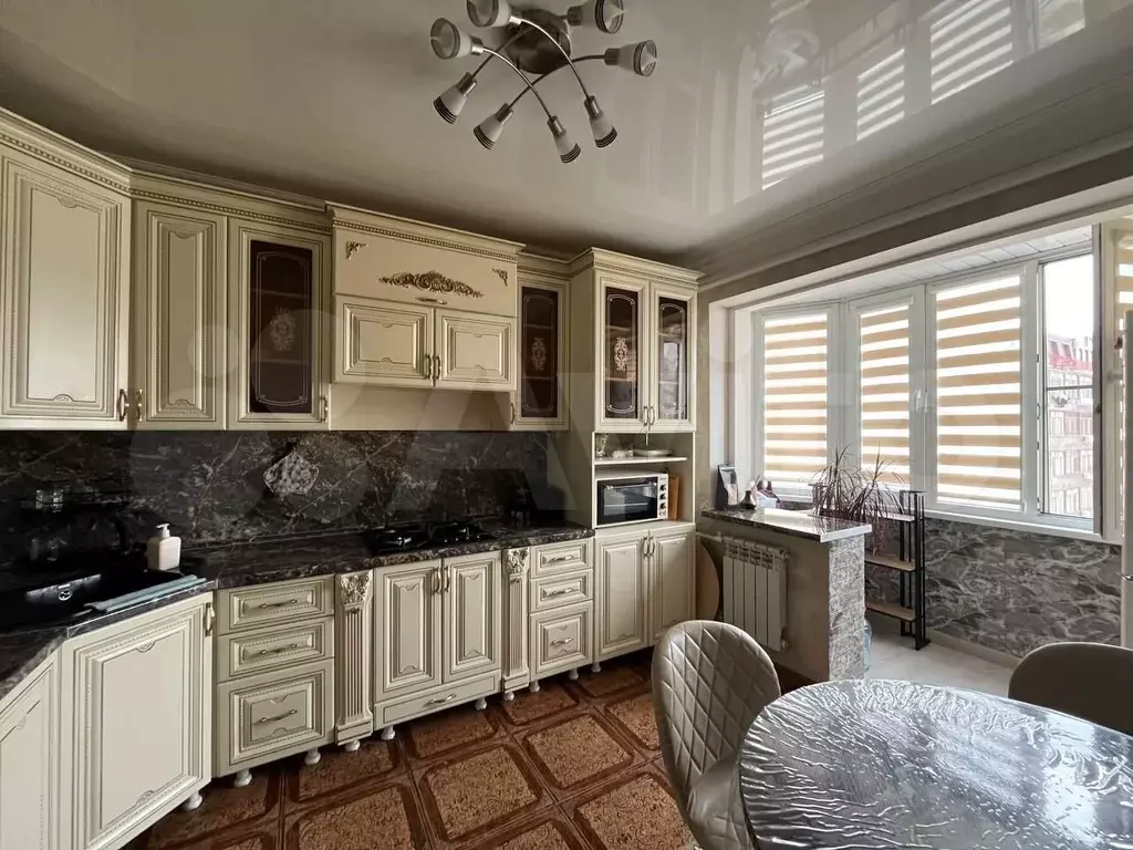3-к. квартира, 75 м, 9/10 эт. - Фото 0