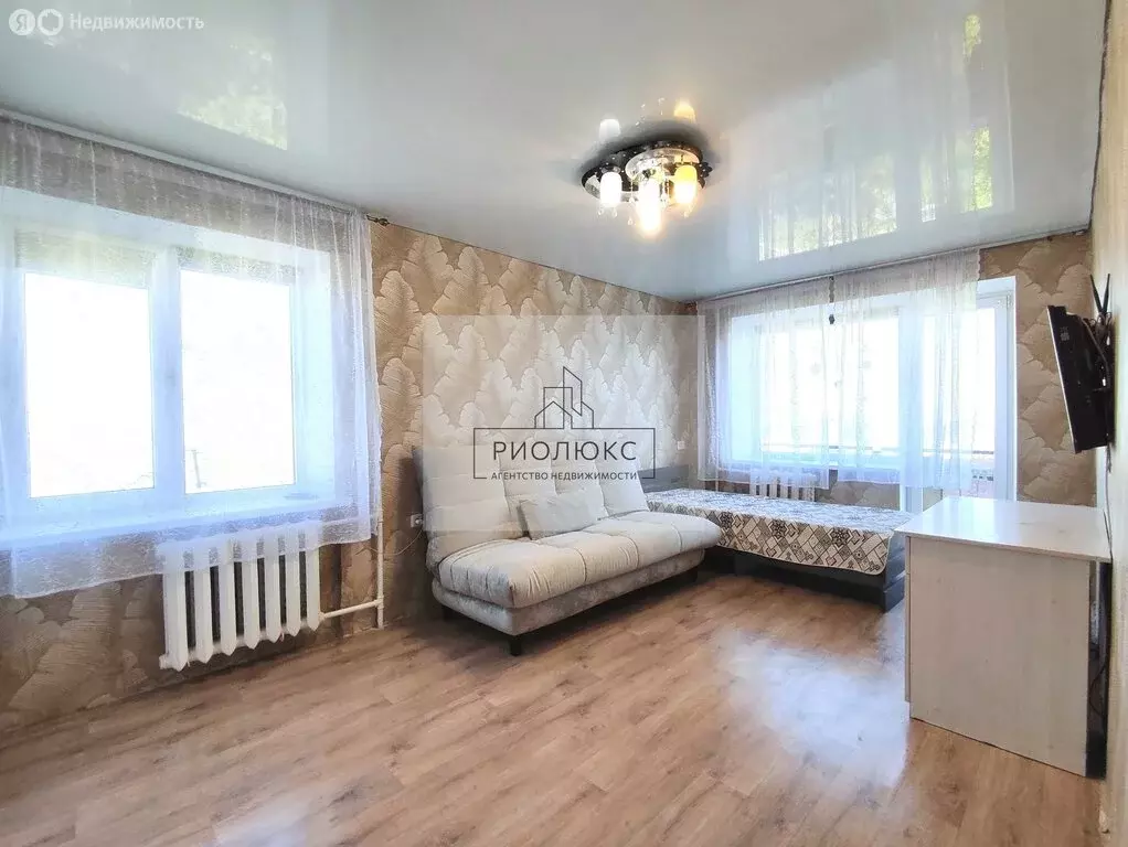 2-комнатная квартира: Магнитогорск, улица Николая Шишка, 12 (43.1 м) - Фото 0