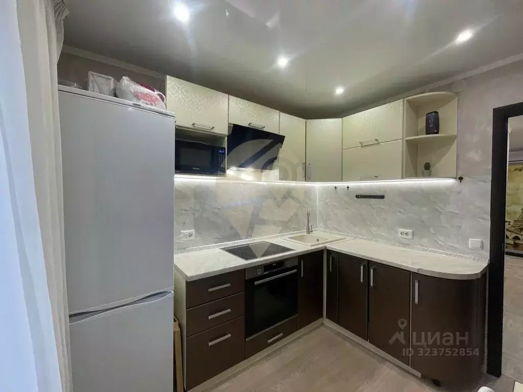 2-к кв. Белгородская область, Старый Оскол Олимпийский мкр, 38 (50.4 ... - Фото 2