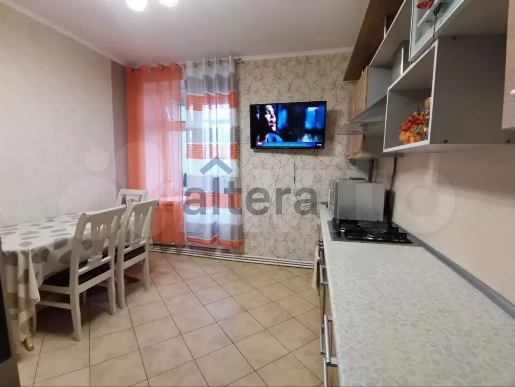 2-к. квартира, 74 м, 6/9 эт. - Фото 1